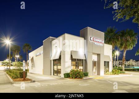 Stuart, FL, USA - 6. August 2022: Chipotle Mexican Grill im Pineapple Commons Stuart FL Stockfoto