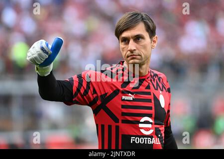 Mailand, Italien. 13. August 2022. Tatarusanu-Porträt während des AC Milan vs Udinese Calcio, italienische Fußballserie Ein Spiel in Mailand, Italien, August 13 2022 Quelle: Independent Photo Agency/Alamy Live News Stockfoto