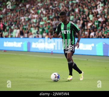 Austin, Texas, USA. 13. August 2022. Austin FC Forward Washington Corozo bewegt den Ball während eines Fußballspiels der Major League am 13. August 2022 in Austin, Texas. Der FC Austin kam von einem Defizit von 3-1 zurück, um Sporting Kansas City 4-3 zu schlagen. (Bild: © Scott Coleman/ZUMA Press Wire) Stockfoto