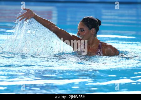 Rom, Italien. 14. August 2022. Rom, Italien 14.08.2022: Linda Cerrutt aus Italien gewinnt Silbermedaille im Final Solo Free bei der Artistic Swimming Championship in len European Aquatics in Rom 2022 in Foro Italico. Kredit: Unabhängige Fotoagentur/Alamy Live Nachrichten Stockfoto