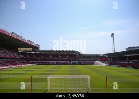 Nottingham, Großbritannien. 14. August 2022. Allgemeine Ansicht des Stadtgrunds, Heimat des Nottingham Forest in Nottingham, Großbritannien am 8/14/2022. (Foto von Gareth Evans/News Images/Sipa USA) Quelle: SIPA USA/Alamy Live News Stockfoto