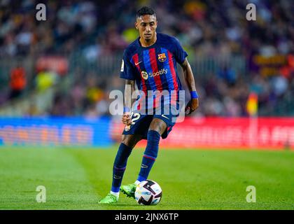 Raphael Dias Belloli Raphina vom FC Barcelona während des La Liga-Spiels zwischen dem FC Barcelona und Rayo Vallecano spielte am 13. August 2022 im Spotify Camp Nou Stadium in Barcelona, Spanien. (Foto von Sergio Ruiz / PRESSINPHOTO) Stockfoto