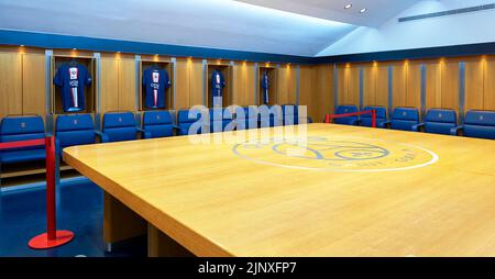 Umkleidekabinen im Parc des Princes, Paris Stockfoto