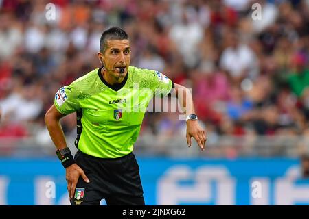 Mailand, Italien. 13. August 2022. Schiedsrichter Livio Marinelli sah in der Serie Ein Spiel zwischen AC Mailand und Udinese in San Siro in Mailand. (Foto: Gonzales Photo/Alamy Live News Stockfoto