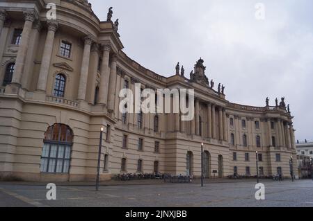 Berlin, Deutschland: Die Humboldt-Universität im zentralen Bezirk Mitte, die älteste der Berliner Universitäten Stockfoto