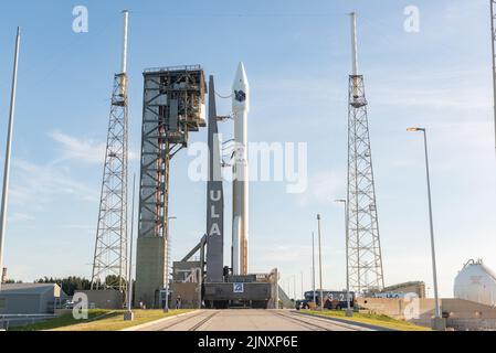 ULA ATLAS V Rocket auf dem Startfeld Stockfoto