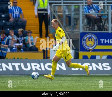 Kilmarnock, Schottland, Großbritannien. 14.. August 2022; The BBSP Stadium Rugby Park, Kilmarnock, Schottland: Schottischer Premier League-Fußball, Kilmarnock FC gegen Celtic: Joe Hart von Celtic am Ball Credit: Action Plus Sports Images/Alamy Live News Stockfoto