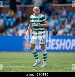 Kilmarnock, Schottland, Großbritannien. 14.. August 2022; The BBSP Stadium Rugby Park, Kilmarnock, Schottland: Schottischer Premier League Football, Kilmarnock FC gegen Celtic: Aaron Mooy von Celtic Credit: Action Plus Sports Images/Alamy Live News Stockfoto