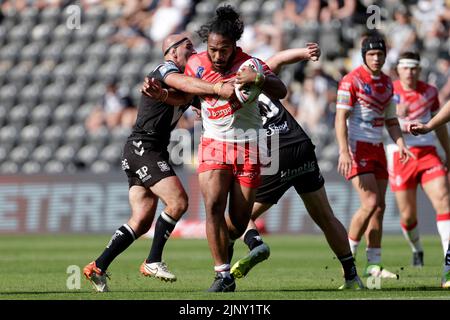 Saint Helens Agnatius Paasi in Aktion beim Spiel der Betfred Super League im MKM Stadium, Kingston upon Hull. Bilddatum: Sonntag, 14. August 2022. Stockfoto