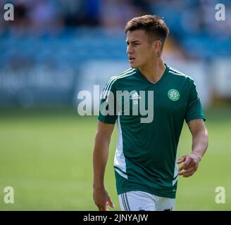 Kilmarnock, Schottland, Großbritannien. 14.. August 2022; The BBSP Stadium Rugby Park, Kilmarnock, Schottland: Schottischer Premier League-Fußball, Kilmarnock FC gegen Celtic: Alexandro Bernabei von Celtic während des Aufwärmphase Credit: Action Plus Sports Images/Alamy Live News Stockfoto