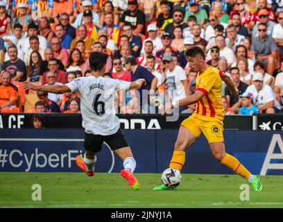 Valencia, Spanien. 14. August 2022. La Liga Spanisches Fußballspiel La Liga Valencia vs Girona im Mestalla Stadion, Valencia 14 August, 2022 900/Cordon Pressequelle: CORDON PRESS/Alamy Live News Stockfoto