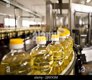 Fabrik für die Herstellung von Speiseölen. Flacher DOFF. Ukraine Stockfoto