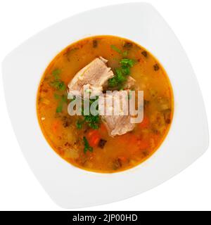 Traditionelle russische Suppe rassolnik mit Rindfleisch Stockfoto