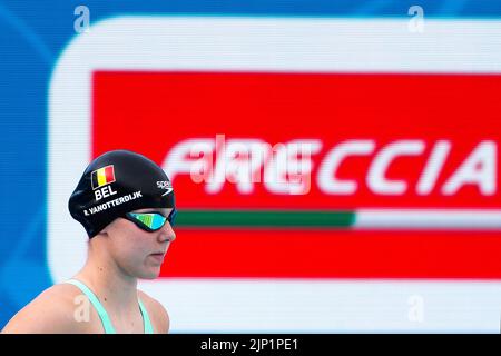 Rom, Italien. 15. August 2022. Der Belgier Roos Vanotterdijk wurde am Montag, den 15. August 2022, bei den Schwimmeuropameisterschaften in Rom, Italien, beim Rückenschlag der Frauen 100m in Aktion gezeigt. Die Schwimmeuropameisterschaften 2022 finden vom 11. Bis 21. August statt. BELGA FOTO NIKOLA KRSTIC Kredit: Belga Nachrichtenagentur/Alamy Live News Stockfoto