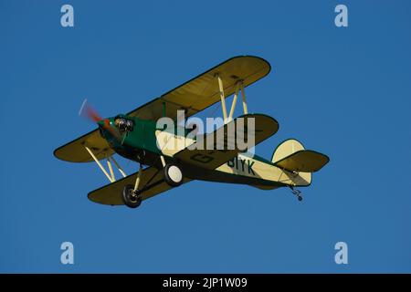 Isaacs Fury II G-BIYK Landung im RAF Valley, Anglesey, Nordwales, Stockfoto