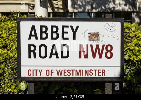 abbey Straßenschild befindet sich in london uk Stockfoto