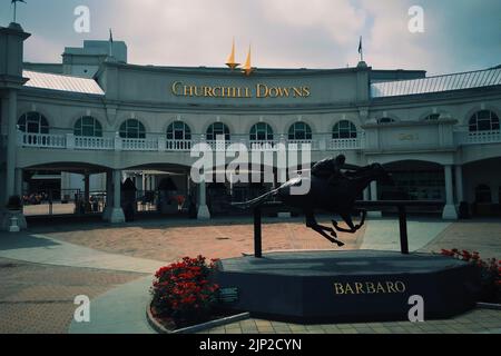 Die Fassade einer Pferderennbahn Churchill Downs in Louisville, Kentucky, USA Stockfoto