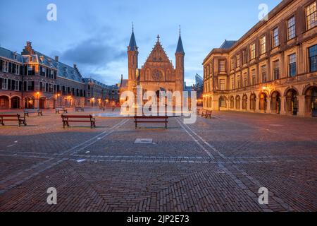 Den Haag, Niederlande, in der Morningzeit am Ridderzaal. Stockfoto