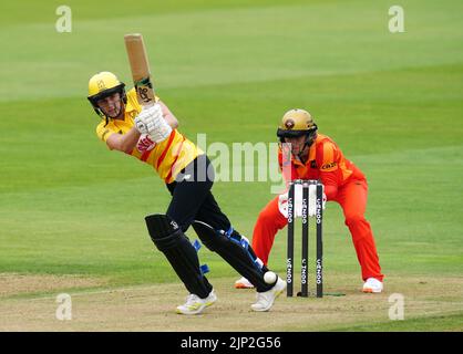 Nat Sciver von Trent Rockets im Hundertkampf in Edgbaston, Birmingham. Bilddatum: Montag, 15. August 2022. Stockfoto