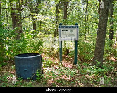 Kompostierungsausstellung auf Local Trail im Overland Park Kansas Stockfoto