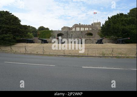 Kanone auf den Wällen einer englischen Artilleriefestung. Walmer Castle, Stockfoto