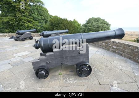 Kanone auf den Wällen einer englischen Artilleriefestung. Stockfoto