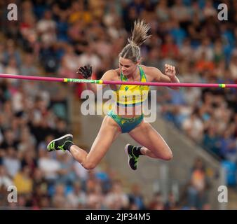Nina Kennedy aus Australien tritt am 2.. August beim Polsprung-Finale