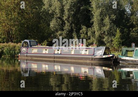 Barges auf dem Fluss Great Ouse, St. Neots, Cambridgeshire Stockfoto