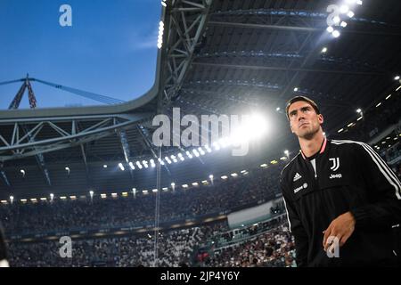 Turin, Italia - 15/08/2022, Foto Marco Alpozzi/LaPresse 15 Agosto 2022 - Turin, Italia - Sport, calcio - Juventus vs Sassuolo - Campionato italiano di calcio Serie A Tim 2022/2023 - Juventus Stadium. Nella foto: Dusan Vlahovic (Juventus F.C.); 15. August 2022 Turin, Italien - Sport, calcio - Juventus vs Sassuolo - Italienische Serie A Fußballmeisterschaft 2022/2023 - Juventus Stadium. Im Bild: Dusan Vlahovic (Juventus F.C.); Stockfoto