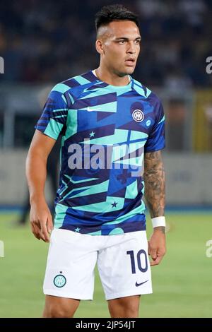 Foto Giovanni Evangelista/LaPresse 13 Agosto 2022 Lecce, Italia - Sport, calcio - U.S. Lecce vs F.C. Inter - CampionatoSerie A Tim 2022/23 - Stadio E. Giardiniero - Via del Mare. Nella foto:Lautaro Martinez 13. August 2022 Lecce, Italien - Sport, Fußball - USA Lecce vs F.C. Inter - Italienische Meisterschaft Serie A Tim 2022/23- E. Giardiniero - Via del Mare Stadium. Im Bild: Lautaro Martinez Stockfoto