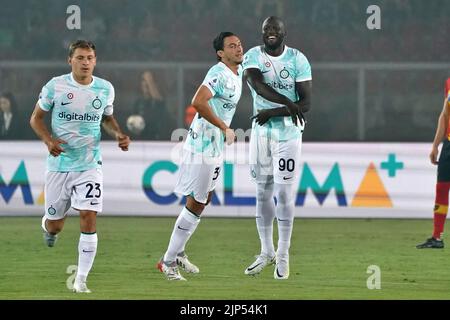 Foto Giovanni Evangelista/LaPresse 13 Agosto 2022 Lecce, Italia - Sport, calcio - U.S. Lecce vs F.C. Inter - CampionatoSerie A Tim 2022/23 - Stadio E. Giardiniero - Via del Mare. Nella foto: Goal Romelu Lukaku 13. August 2022 Lecce, Italien - Sport, Fußball - USA Lecce vs F.C. Inter - Italienische Meisterschaft Serie A Tim 2022/23- E. Giardiniero - Via del Mare Stadium. Im Bild: Tor Romelu Lukaku Stockfoto