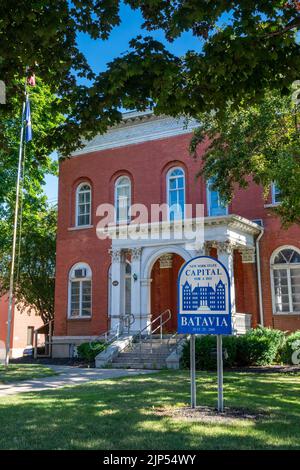 Batavia, NY - Juli 29. 2022: In dem Bemühen, die Regierung zum Volk zu bringen, erklärte Gouverneur George E. Pataki Batavia zur ersten Stadt in seiner 'Cap Stockfoto