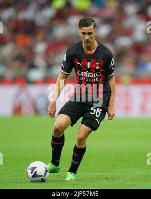 Foto Spada/LaPresse 13 Agosto 2022 - Milano, Italia - Sport, calcio - Milan vs Udinese - Campionato italiano di calcio Serie A Tim 2022/2023 - Stadio San Siro. Nella foto: Alexis Saelemaekers (A.C. Mailand); 13. August 2022 Mailand, Italien - Sport, calcio - Mailand vs Udinese - Italienische Serie A Fußballmeisterschaft 2022/2023 - San Siro Stadion. Im Bild: Alexis Saelemaekers (A.C. Mailand); Stockfoto