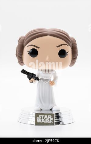 CHESTER, VEREINIGTES KÖNIGREICH - JULI 31. 2022: Prinzessin Leia funko POP Charakter. Studio-Image Stockfoto