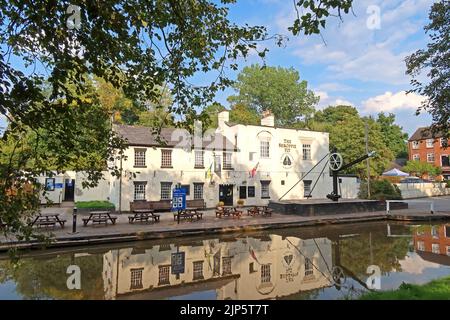 Audlem Marina und The Shroppie Fly Pub, Audlem, Cheshire, England, Großbritannien, CW3 0AB Stockfoto