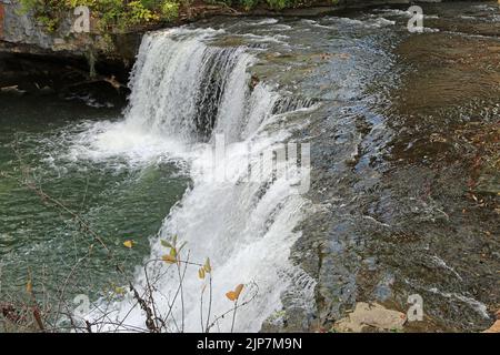 Seitenansicht bei Ludlow Falls, Ohio Stockfoto