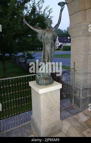 The Spirit of Life von Daniel Chester French - St. Paul's Church, Stockbridge, Massachusetts Stockfoto