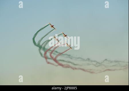 Gijon, Spanien - 23. Juli 2022. Pioneer Team, italienisches Kunstflugteam beim Gijon International Air Festival 2022. Stockfoto