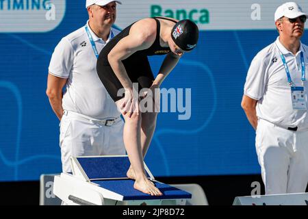 ROM, ITALIEN - 16. AUGUST: Laura Kathleen Stephens aus England während des Schmetterlings der Frauen 200m beim European Aquatics Roma 2022 im Stadio del Nuoto am 16. August 2022 in Rom, Italien (Foto: Nikola Krstic/Orange Picles) Stockfoto