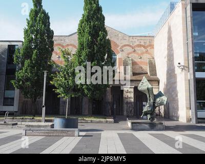 NÜRNBERG, DEUTSCHLAND - CA. JUNI 2022: Germanisches Nationalmuseum, Übersetzung Deutsches Nationalmuseum Stockfoto