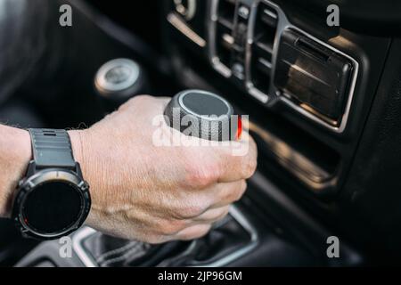 Road trip, Getriebe, wählhebel, drive, driving, Roadtrips, Ausrüstung Stockfoto