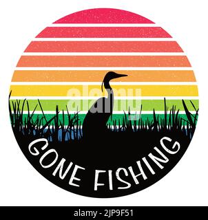 Grafische Darstellung eines grauen Reihern im Schilf, der vor einem stilisierten Sonnenuntergang oder Sonnenaufgang mit der Überschrift „Gone Fishing“ dargestellt wird Stockfoto