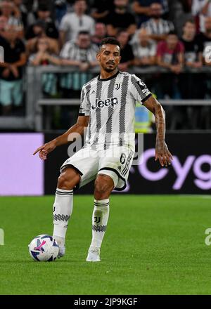 Turin, Italien, 15. August 2022, Danilo von Juventus FC in Aktion während des Spiels der Serie A 2022/23 zwischen Juventus FC und US Sassuolo im Allianz Stadium am 15. August 2022 in Turin, Italien Stockfoto