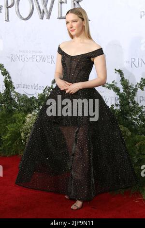 Culver City, Kalifornien. 15. August 2022. Morfydd Clark bei der Ankunft für DEN Herrn DER RINGE: DIE RINGE DER MACHT Premiere auf Amazon Prime, den Culver Studios, Culver City, CA 15. August 2022. Kredit: Priscilla Grant/Everett Collection/Alamy Live Nachrichten Stockfoto