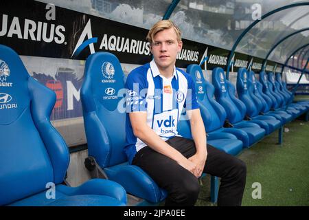 Gents Jens Pettr Hauge, abgebildet während einer Vertragsunterzeichnung des belgischen Fußballvereins KAA Gent, um einen neuen Spieler zu präsentieren, Dienstag, 16. August 2022 in Gent. BELGA FOTO JAMES ARTHUR GEKIERE Stockfoto