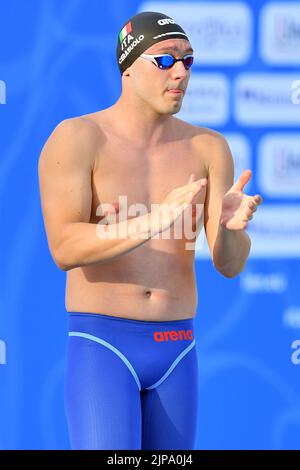 Foro Italico, Rom, Italien. 15. August 2022. Schwimmeuropameisterschaften Rom 2022: Simone Cerasuolo (ITA) bereitet sich auf die Brustpanzer für Herren 50m vor Credit: Action Plus Sports/Alamy Live News Stockfoto