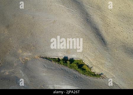 Luftaufnahme Dokumentation der Form von landwirtschaftlichen Flächen im Spätsommer Stockfoto