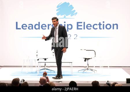 Rishi Sunak während einer Hustings-Veranstaltung in Perth, Schottland, als Teil der Kampagne, Vorsitzender der Konservativen Partei und nächster Premierminister zu sein. Bilddatum: Dienstag, 16. August 2022. Stockfoto