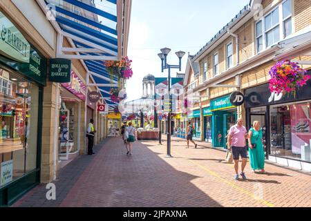 Castle Shopping Centre, Caerphilly (Caerffili), Caerphilly County Borough, Wales (Cymru), Großbritannien Stockfoto