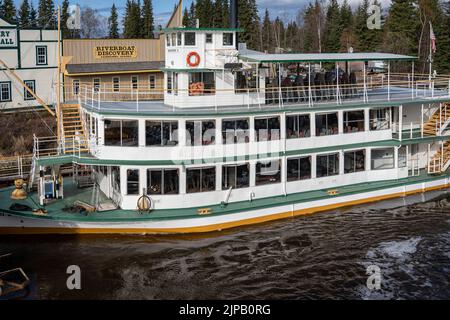 Die Riverboat Discovery Tour in Fairbanks wird auf einem authentischen Alaskan-Sternwheeler durchgeführt Stockfoto